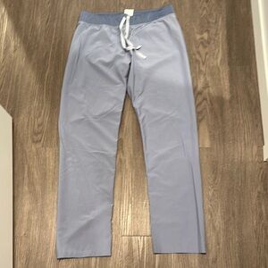 Women’s Livingston scrub bottoms